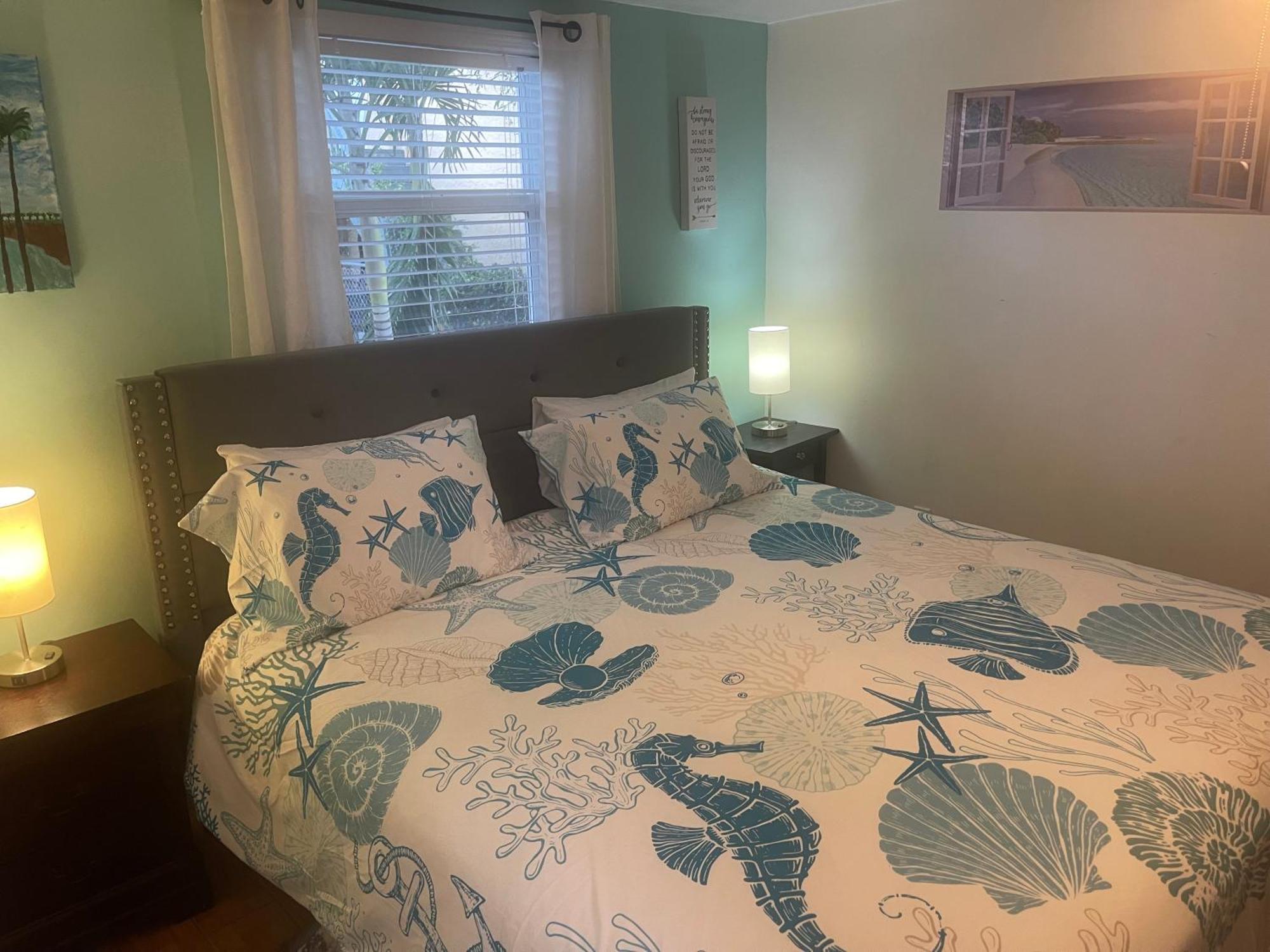 2Br Comfortable Downtown House Near Beach And More West Palm Beach Bagian luar foto